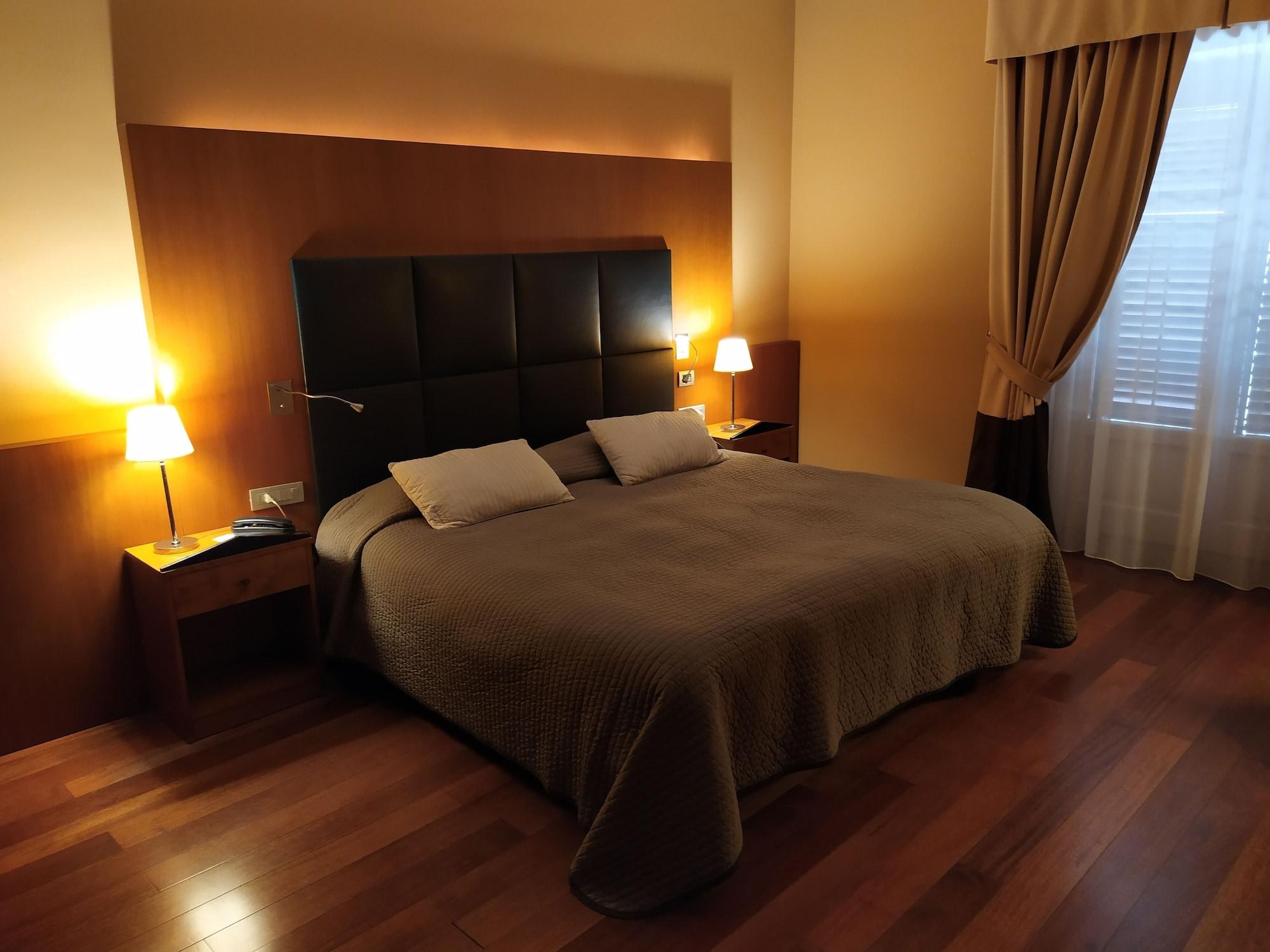 Hotel Porta Felice & Spa パレルモ エクステリア 写真