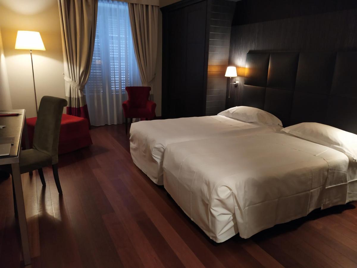 Hotel Porta Felice & Spa パレルモ エクステリア 写真